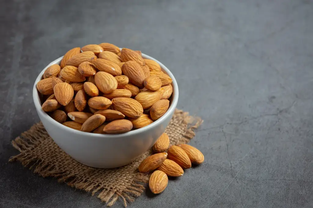Premium Almonds 250 gm